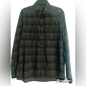Kenneth Cole, Men’s button up shirt, front pockets, long sleeves, Size: Large